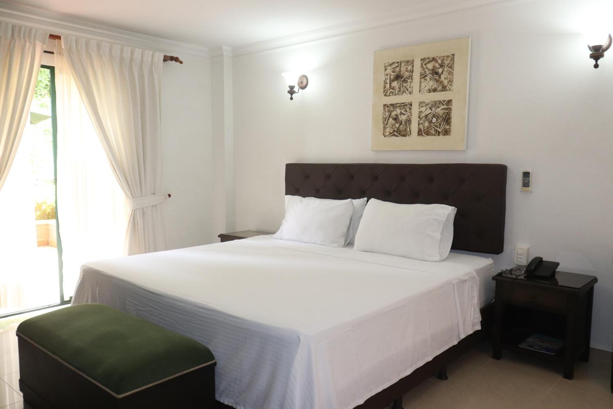 Hotel Palmera Real Bucaramanga Exterior photo