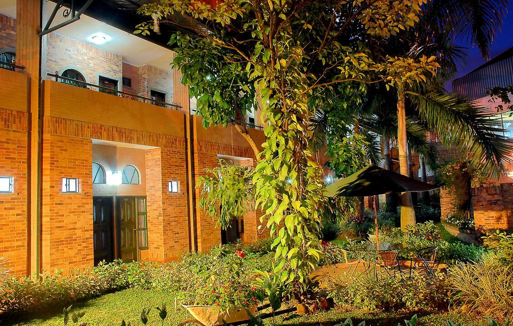 Hotel Palmera Real Bucaramanga Exterior photo